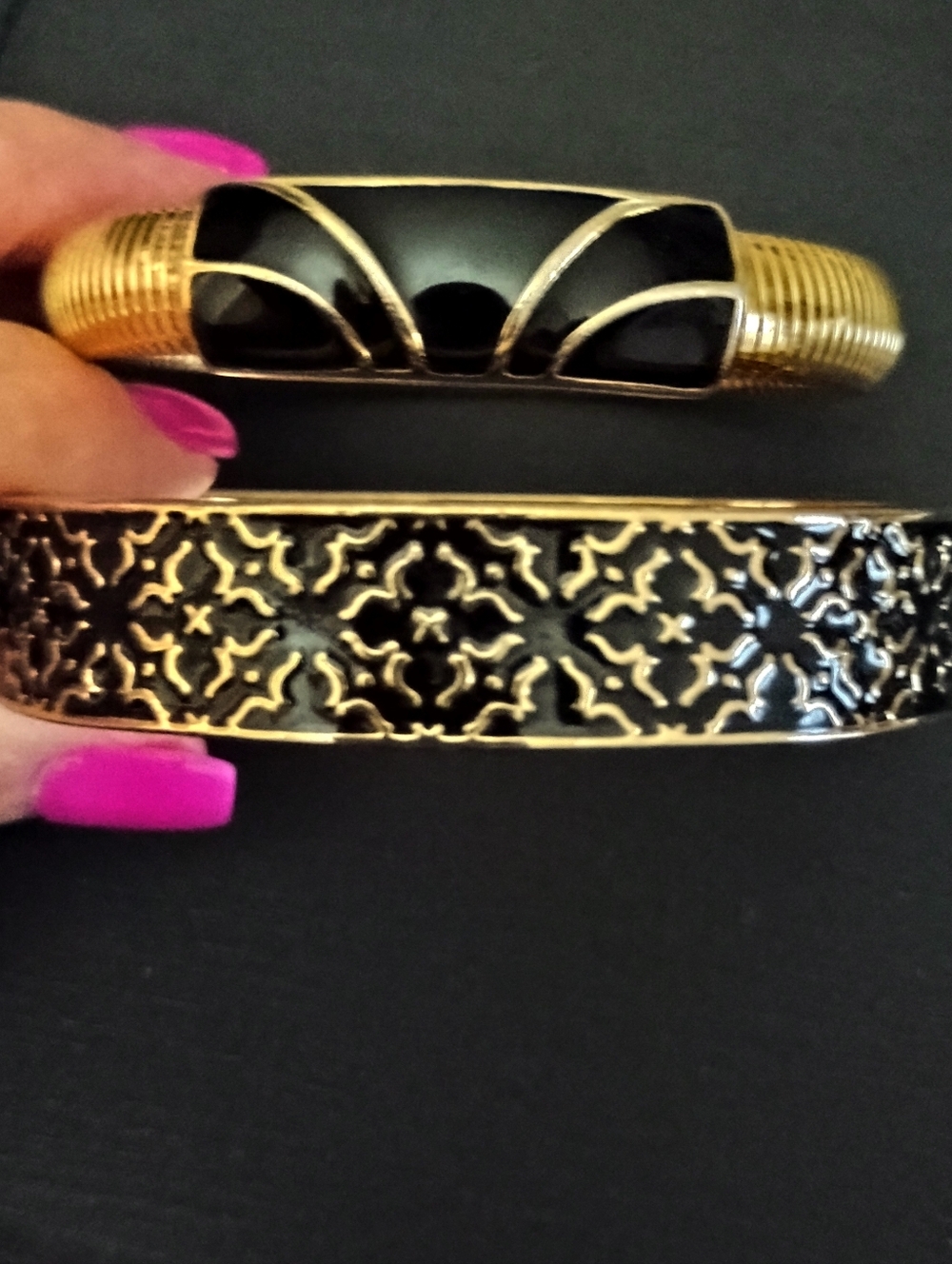 Gold and Black Bangle Set - Elegant Women’s Jewelry
